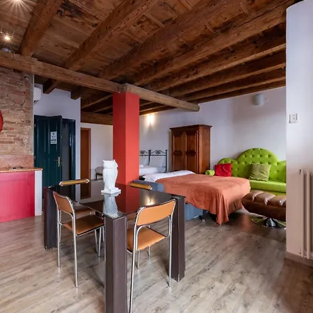 Apartamento Palazzo Montecchi - Teatro Ponte Pietra *